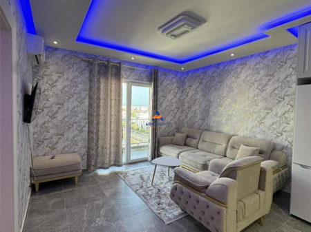 JEPET ME QERA APARTAMENT 1+1+BALLKON "UNIVERS CITY PRANE QTU" 500 EURO
