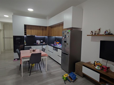 SHITET APARTAMENT 2+1+2+BALLKON AT "ALI DEMI, KOMPLEKSI MANGALEMI" 170.000 EURO