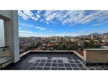 APARTAMENT 2+1+2+VERANDE PER QIRA NE ALI DEM! 700 € /Muaj