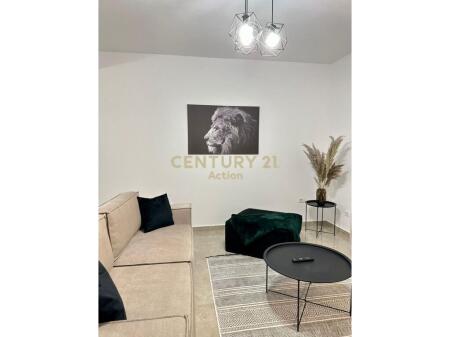 JEPET ME QIRA APARTAMENT LUKSOZ NE MYSLYM SHYRI,PRANE BANKES SE SHQIPERISE!