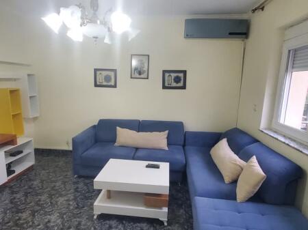 🏠 Apartament 2+1 me Qira – Rruga Fortuzi, Tiranë