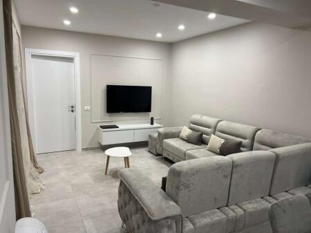 Apartament 2+1 per shitje te Kodra e Diellit