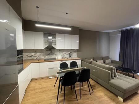 Apartment 2+1 with parking space for rent at Halili Complex! 850 € /Month