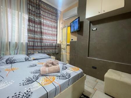 Qira, Garsoniere, 5 Maji, 380 Euro/muaj