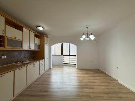 We sell a 2+1 apartment near the former aviation field!!