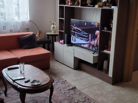 Jepet me qera apartament 2+1