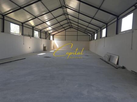 WAREHOUSE FOR RENT 350 M2 PEZE HELMES 100,000 LEKE