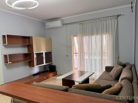 Apartament me qira 2+1, Mine Peza