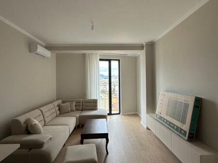 Apartament 1+1 me Qira – Golden Tower, Rruga Mine Peza