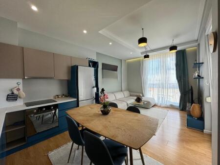 JAPIM ME QIRA APARTAMENT 1+1 PRANE 21 DHJETORIT