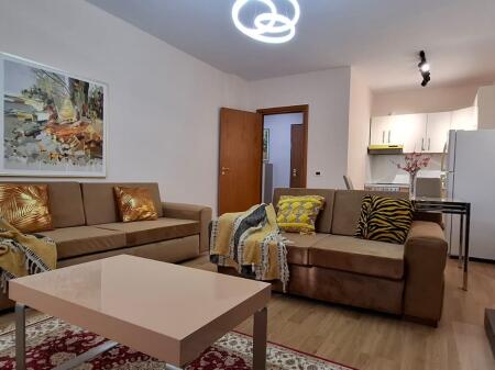 APARTAMENT ME QERA 1+1 KODRA E DIELLIT 650 EURO