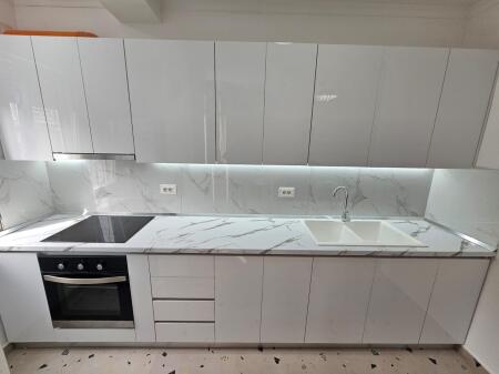 APPARTAMENTO 3+1+2 VICINO ALL'EX FABBRICA DEL PANE