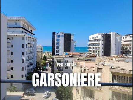 Shitet Garsoniere me Pamje Deti – Qerret