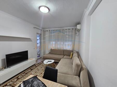 Qera, Apartament 2+1, Kompleksi Kontakt, 21 Dhjetori.