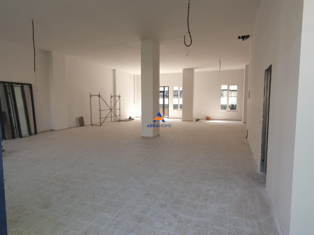 BUSINESS PREMISES FOR RENT 220M2 AT "ALI SHEFQETI STREET" 4200 EURO