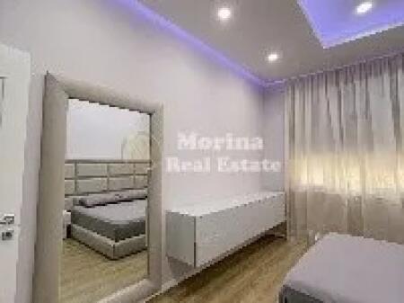 Qera, Apartament 2+1, te Pazari i Ri, 1000 euro/muaj