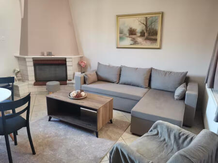Appartamento In Affitto 2+1 In Via Fortuzi (ID B221354) Tirana