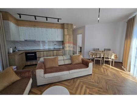 Apartment (2+1+2) for rent at Liqeni i Thate