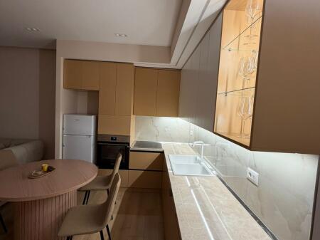 Apartament 2+1+2 me Qira – Vizon Plus (brenda kompleksit)