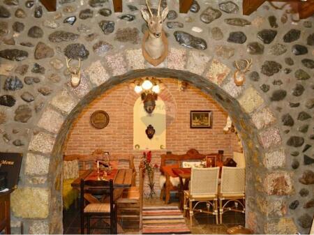 OKOZION, Inn for sale in Voskopoje!