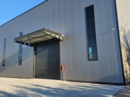 Warehouse for rent on the Tirana-Durres highway