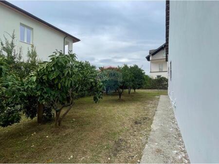 Villa in Affitto Rotatoria di Shkozes