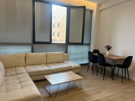 Appartamento 1+1 in affitto a 21-Dhjetori!