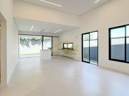 NEGOZIO IN AFFITTO 75 M2 VIA MUHAMET GJOLLESHA 200.000 LEKE