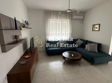 Affitto, Appartamento 2+1, vicino al Mercato Nuovo, 700 euro/mese