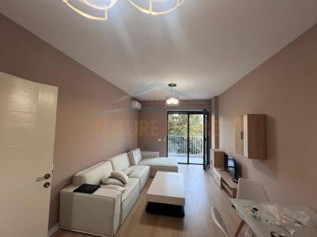 Affitto, Appartamento 1+1, Complesso ASL 2, Tirana.