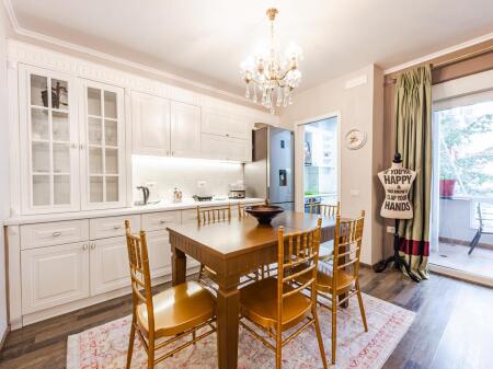 APARTAMENT ME QERA 2+1 LIQENI THATE 900 EURO