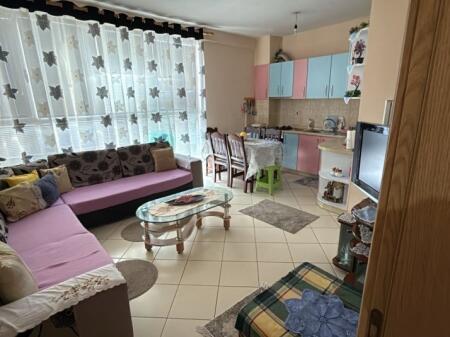🏡 Jepet me Qira Apartament 2+1+2 – Astir, Tiranë