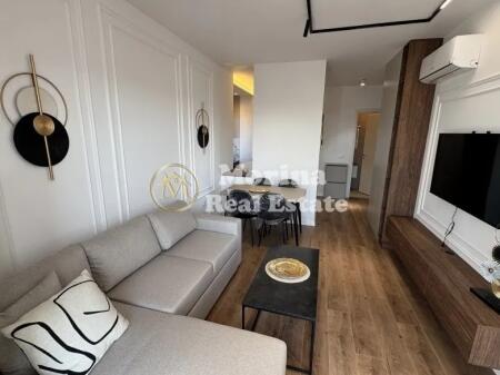 Qera,Apartament 1+1,Komuna e Parisit ,800euro/muaj