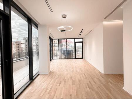 APARTMENT 2+1 LAKE VIEW