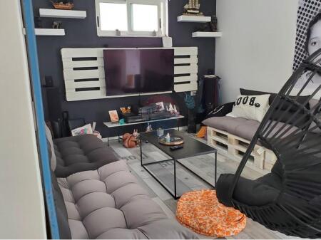 Casa con terrazza - In vendita - Via Cerciz Topulli