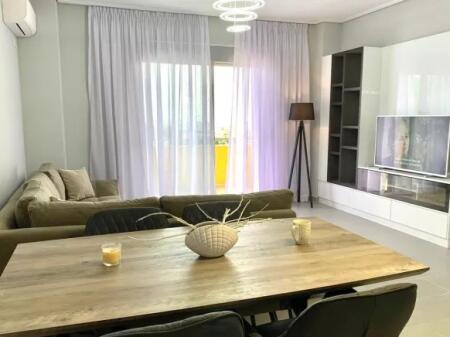 ✨Prima Volta in Affitto: *2+1+1 Posto Auto* *(📍Liqeni i Thate - Via Peti)* - P.4 - *600€/Mese* - S.100m² || Arredato nei Dettagli🔥