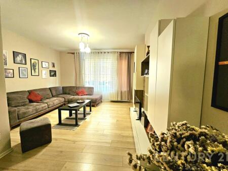 JEPET ME QERA APARTAMENT 2+1+GARAZH TE KOPSHTI ZOLOGJIK