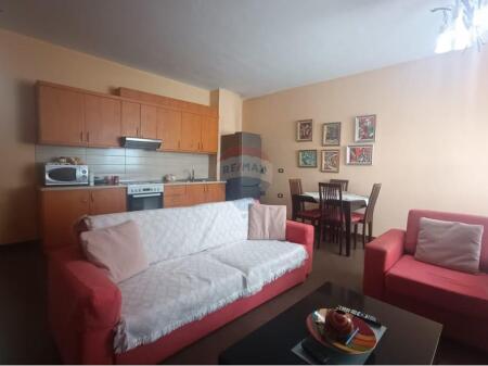 Apartament 2+1+2 ne shitje Pazari i Ri