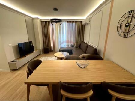 Apartament 1+1 per shitje kompleksi Zirkon!