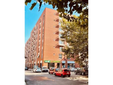 Apartament 2+1+2T Për Shitje në Ali Demi, Tiranë - 280000€