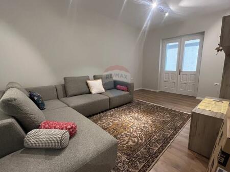 Appartamento 1+1 in affitto in via Mine Peza
