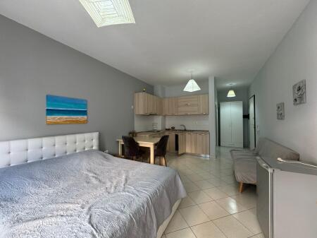 Studio for Sale on the First Line - Cold Water, Vlore