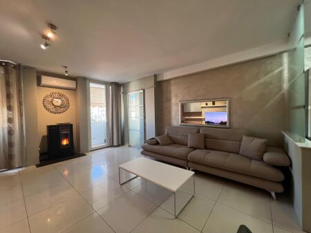 Apartment 3+1 for rent Center, at the New Bazaar