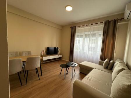 APARTAMENT 1+1 PER QIRA TEK KOMPLEKSI KONTAKT! 600 € /Muaj
