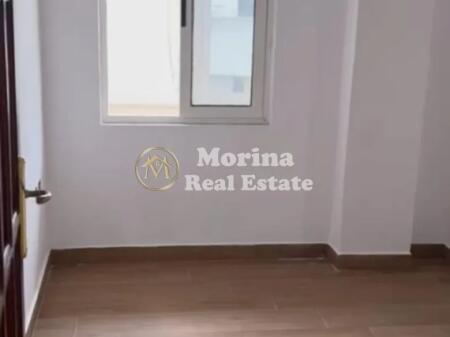 Rent, Business Premises, Willson Square, 1800 euros/month.