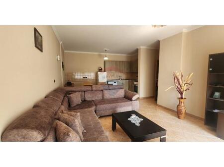 APARTAMENT 1+1 ME QIRA , BLLOK !!