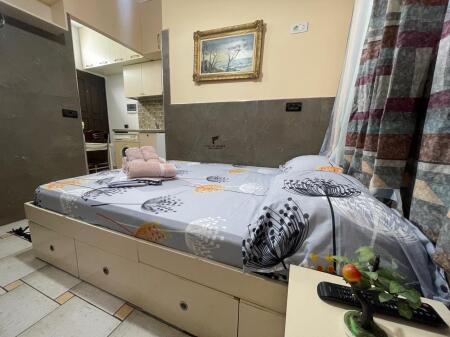 STUDIO FOR RENT 50 M2 5 MAY 450 EURO