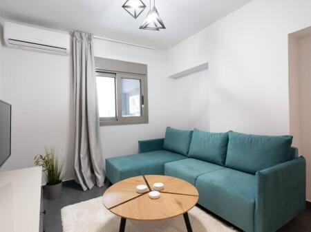 Apartament Me Qera 1+1 tek Mine Peza (ID B2101296) Tirane