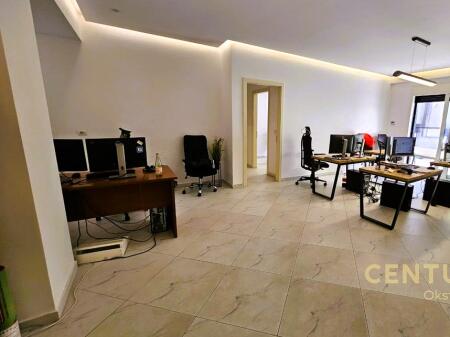 OFFICE FOR RENT NEAR KOSOVAREVE STREET