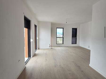 🏡 Appartamento 3+1+2 in vendita! 🏡 📍 Pazari Ri - Scuola Kuqe